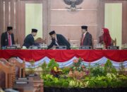 Gubernur Sultra Tekankan Harmoni Budaya dan Pembangunan Berkelanjutan pada HUT ke-80 RI