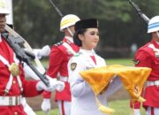 Upacara Penurunan Bendera HUT ke-80 RI di Sultra Berlangsung Khidmat Meski Diguyur Hujan