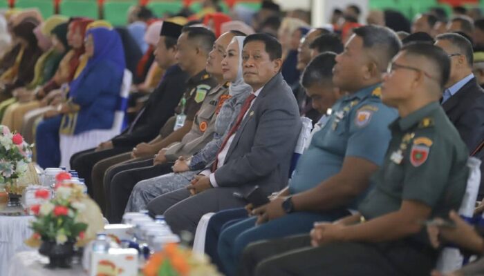 Dies Natalis ke-44 UHO, Wagub Sultra Ir. Hugua Tekankan Inovasi Berkelanjutan Menuju Kampus Global