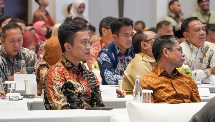 Konawe Utara Siap Wujudkan Kabupaten Hijau, Bupati Ikbar Hadiri Arahan Nasional Menteri LHK