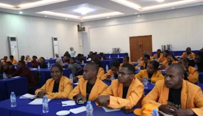 Kemdiktisaintek Gandeng UHO Tanamkan Wawasan Kebangsaan bagi Mahasiswa Penerima Beasiswa ADik: Negara Hadir untuk Semua