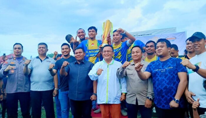 Ribuan Penonton Membludak, Wabup Konawe Tutup Erfa Cup 2 
