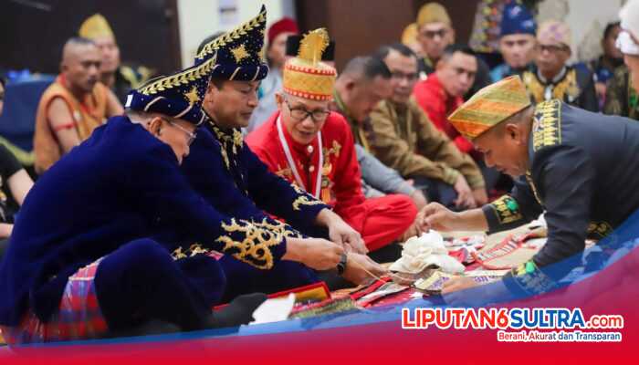 Penganugerahan Gelar Adat Tolaki kepada KASAU dan Gubernur Sultra, Simbol Amanah dan Penguatan Kepemimpinan