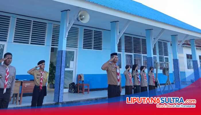 Kepala SMAN 1 Tiworo Kepulauan Resmi Buka Perkemahan Penegak Bantara, Tanamkan Karakter dan Jiwa Kepemimpinan Siswa