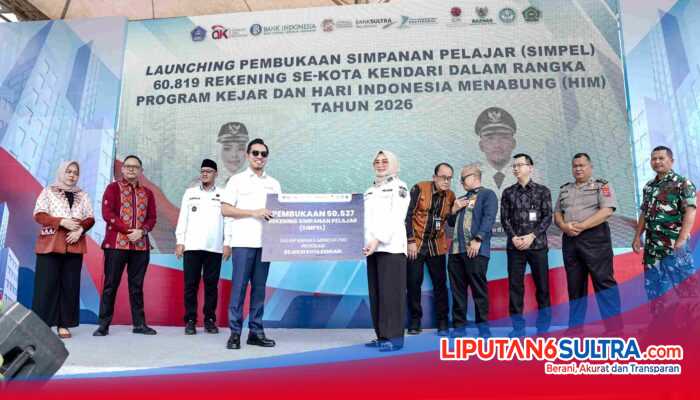 Dukung Inklusi Keuangan Sejak Dini, Bank Sultra Salurkan 50.537 Rekening SimPel untuk Pelajar Kendari
